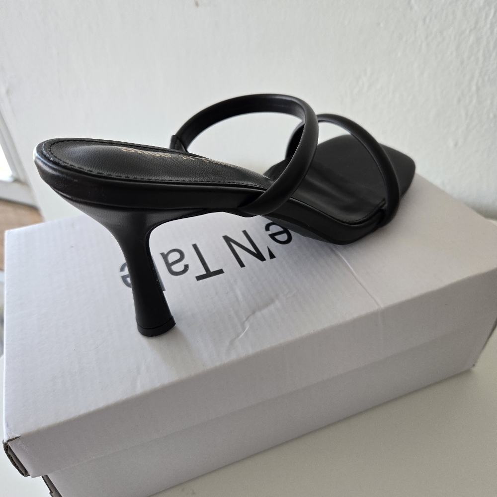Elegant Black Strappy Heels
